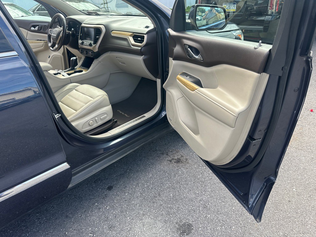 2018 GMC Acadia Image 66