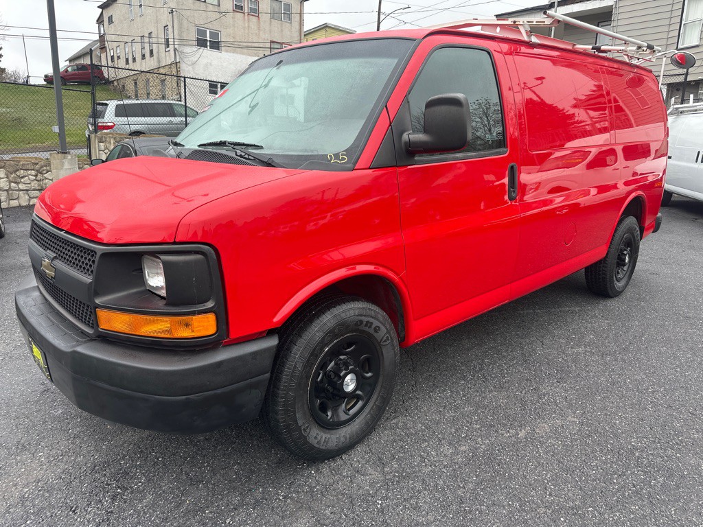 2015 Chevrolet Express Image 8