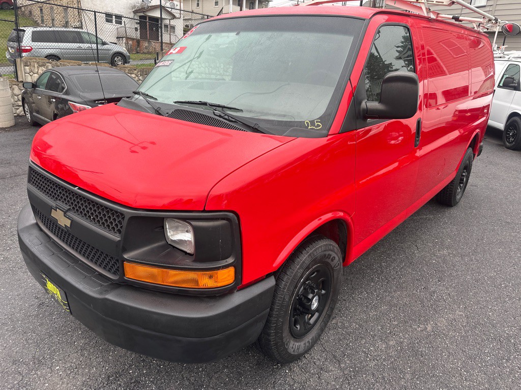 2015 Chevrolet Express Image 46