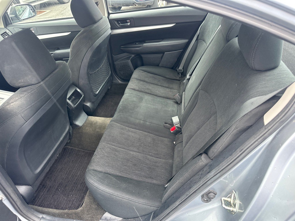 2014 Subaru Legacy Image 19