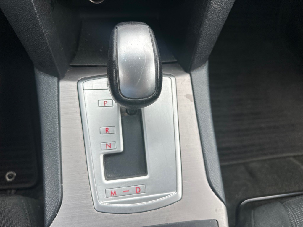 2014 Subaru Legacy Image 47