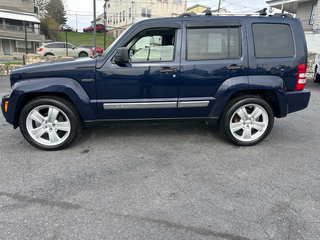 2012 Jeep Liberty Image 6