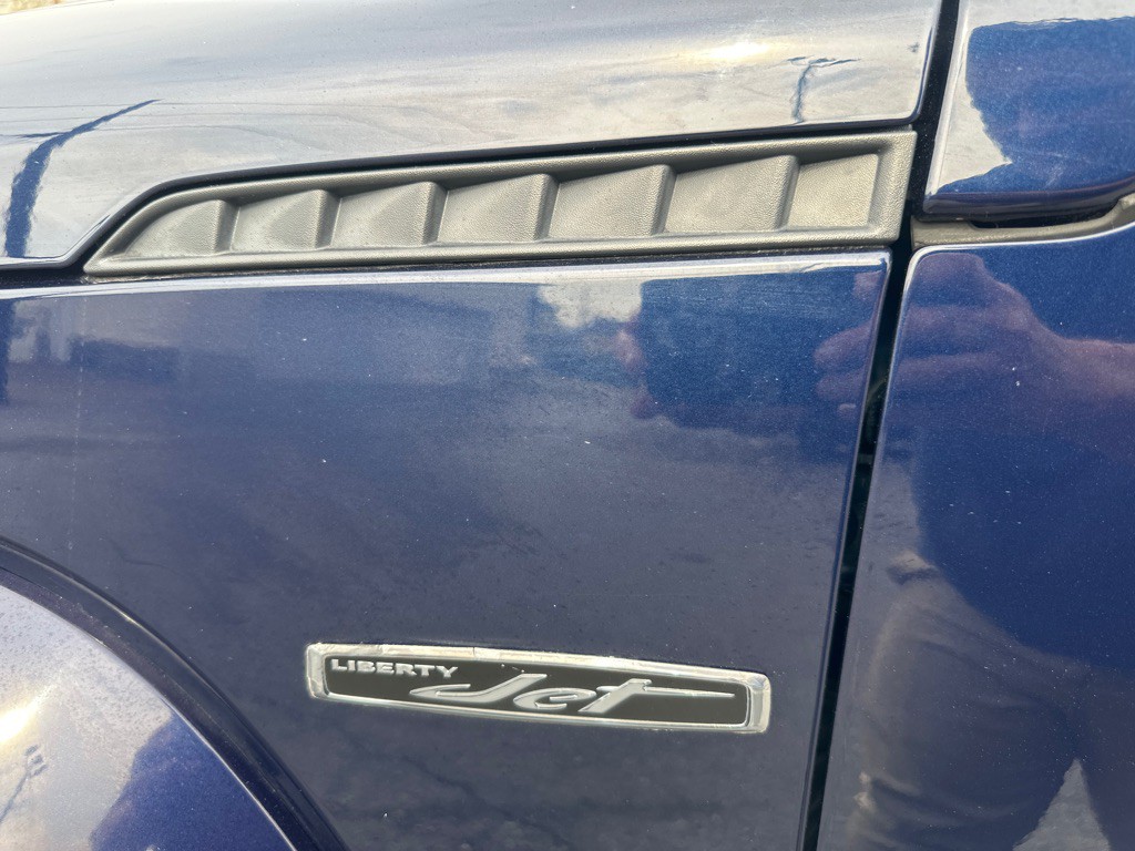 2012 Jeep Liberty Image 14