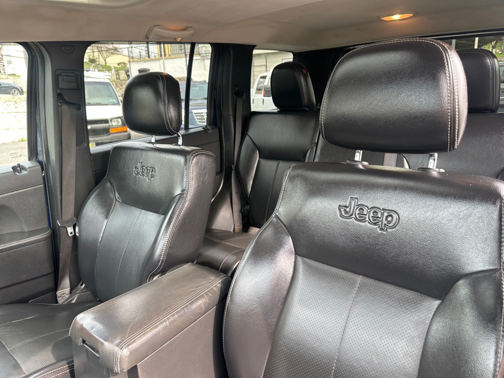 2012 Jeep Liberty Image 20