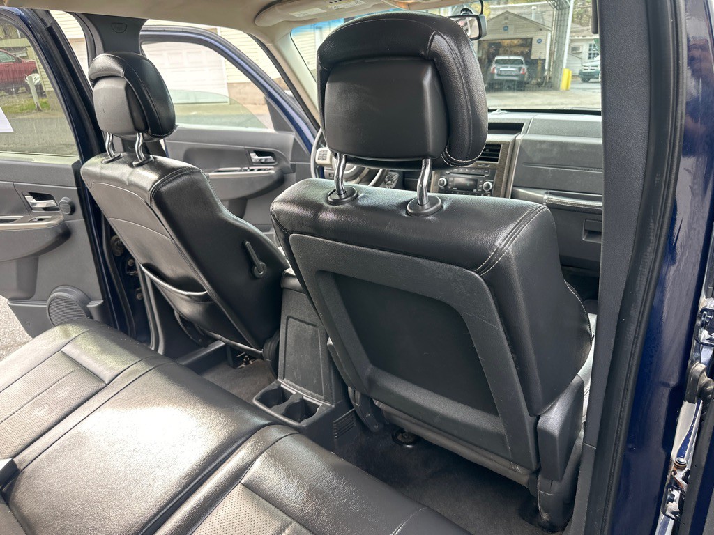2012 Jeep Liberty Image 38