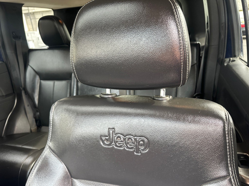 2012 Jeep Liberty Image 50