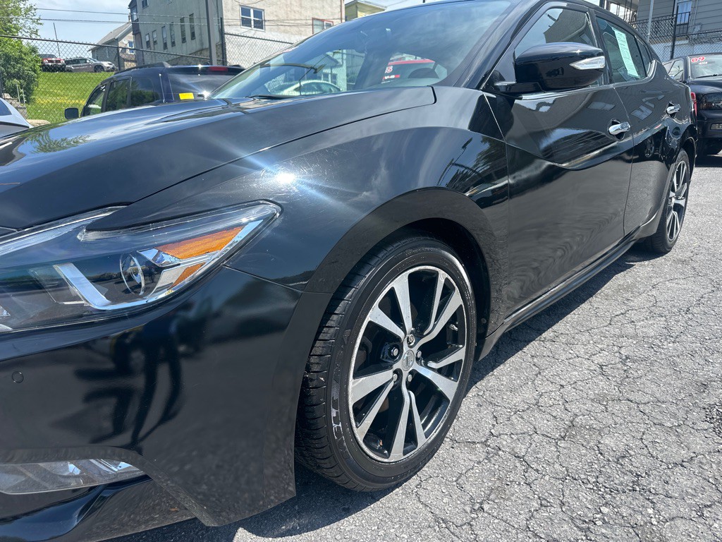 2018 Nissan Maxima Image 23