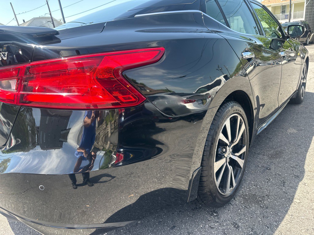 2018 Nissan Maxima Image 25