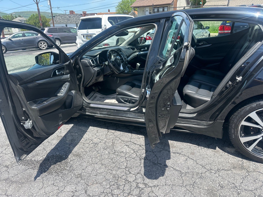 2018 Nissan Maxima Image 28