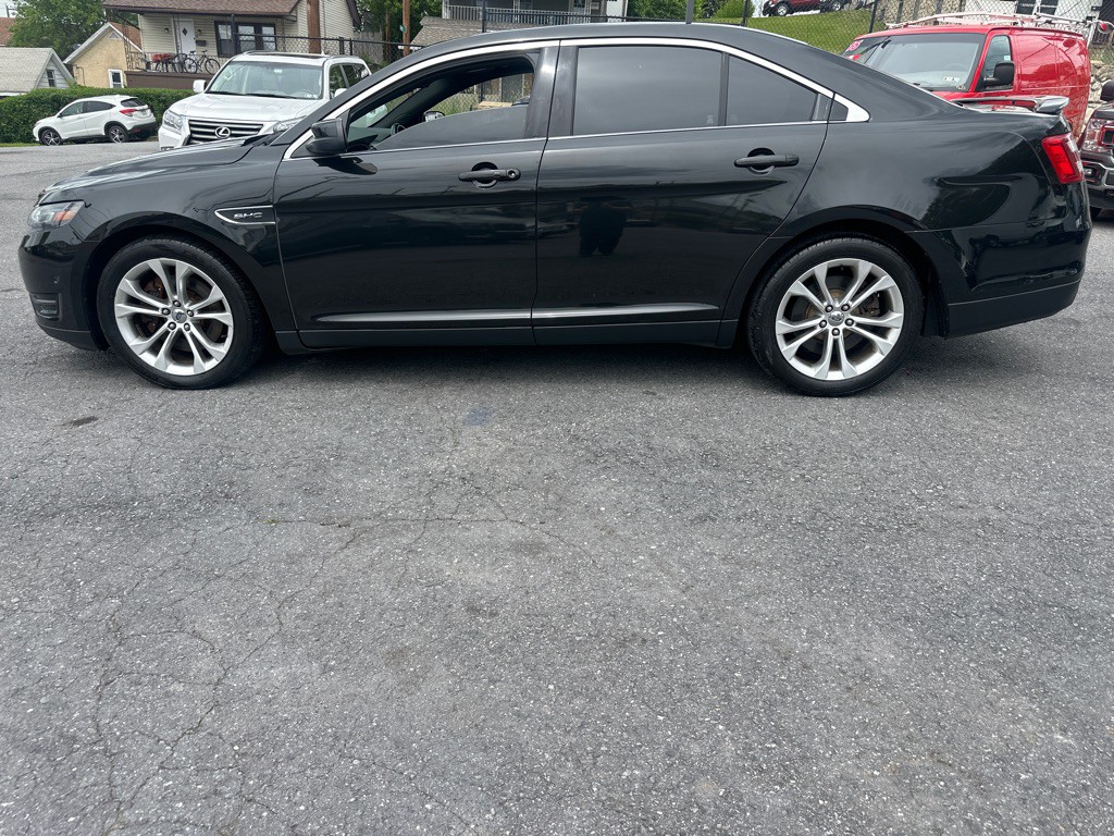 2013 Ford Taurus Image 9