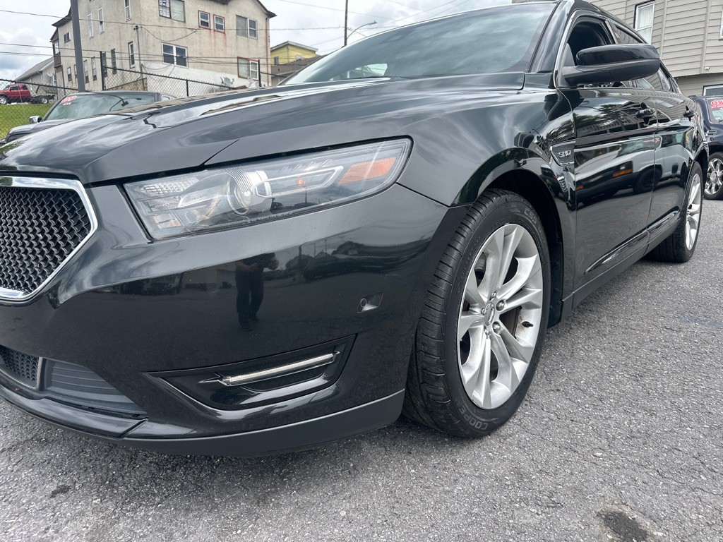 2013 Ford Taurus Image 13