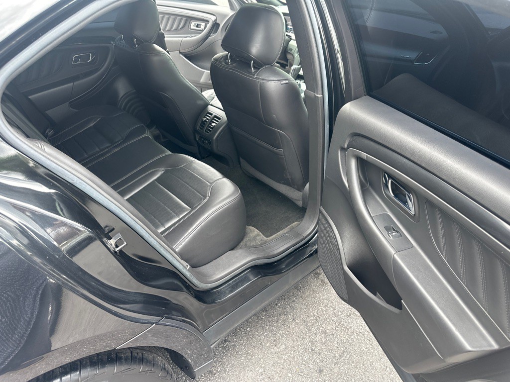 2013 Ford Taurus Image 29