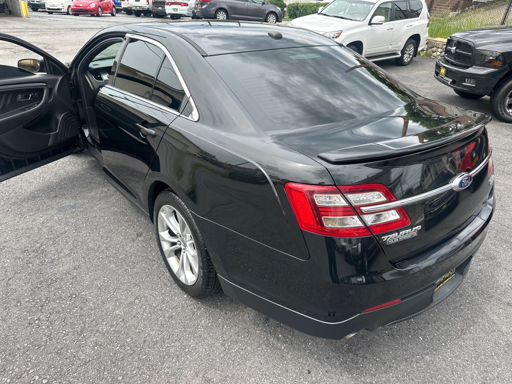 2013 Ford Taurus Image 61