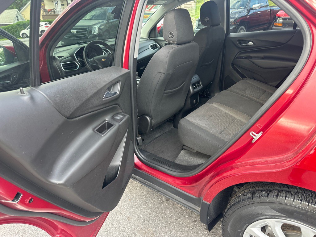 2018 Chevrolet Equinox Image 17