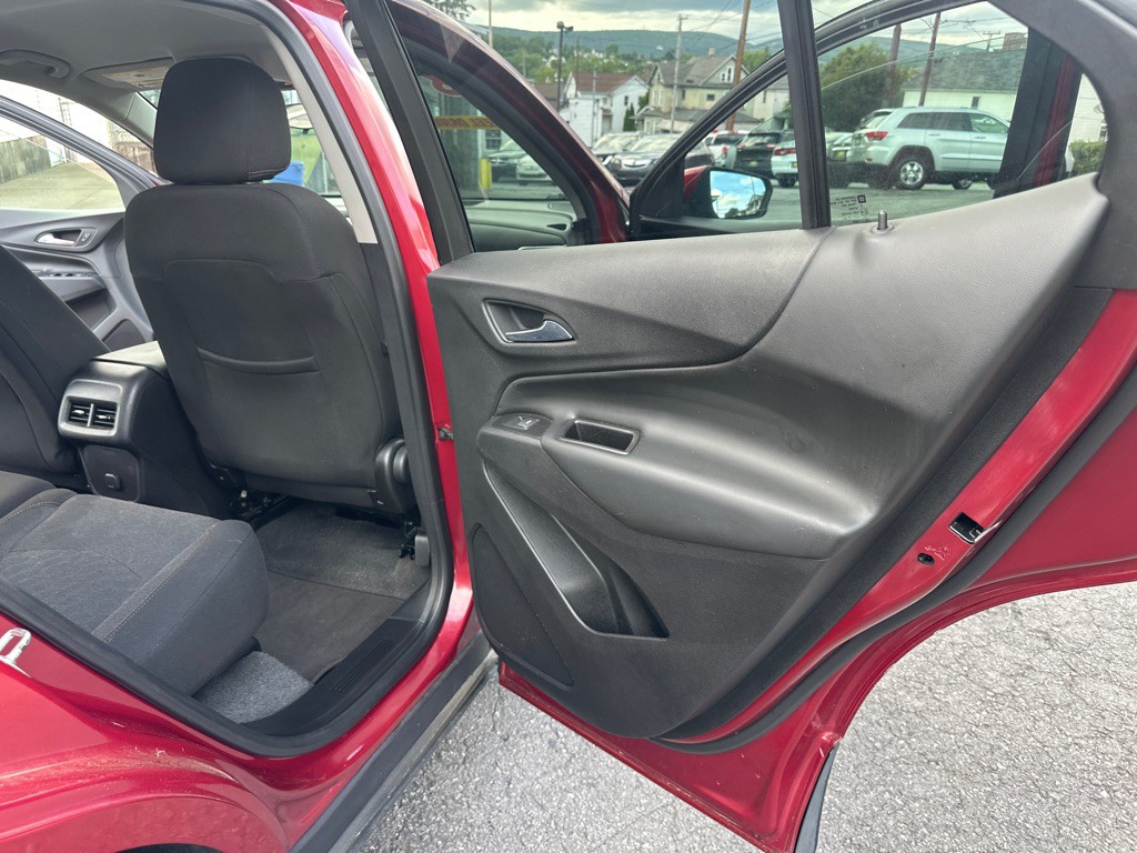 2018 Chevrolet Equinox Image 31