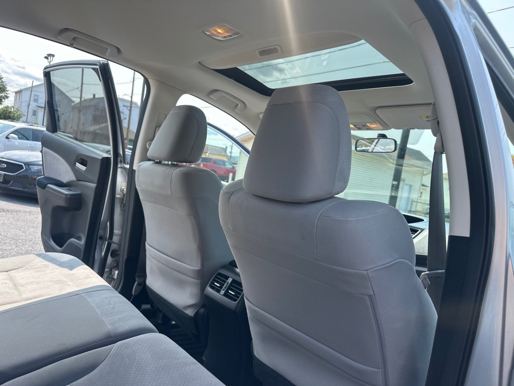 2015 Honda CR-V Image 32