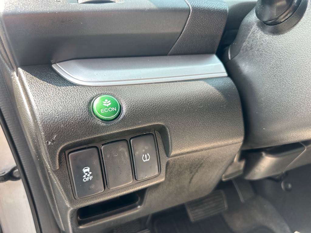 2015 Honda CR-V Image 50
