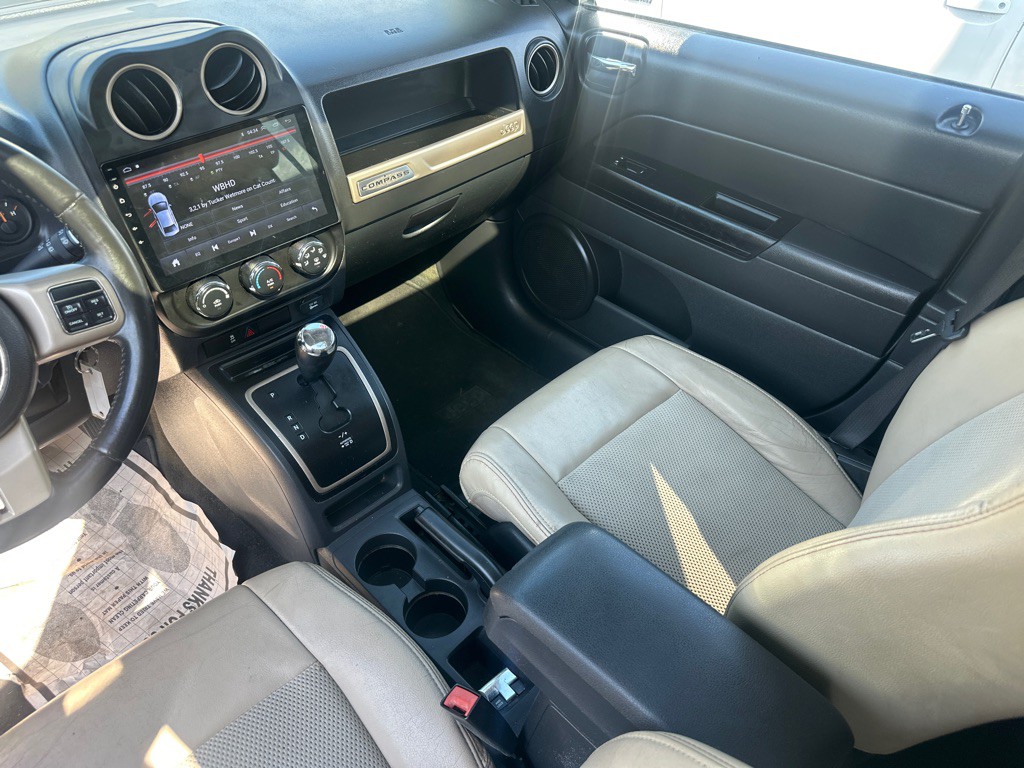 2016 Jeep Compass Image 11