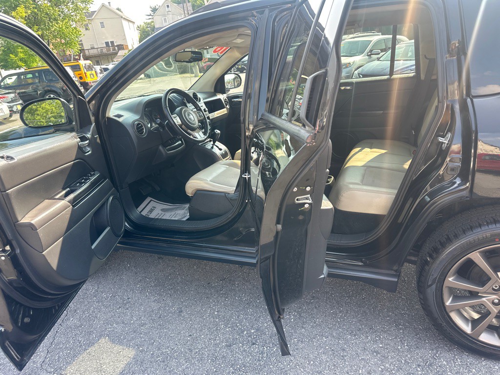 2016 Jeep Compass Image 43