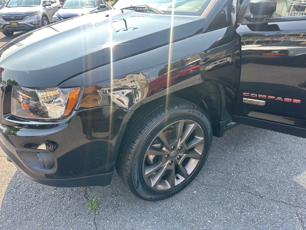 2016 Jeep Compass Image 52