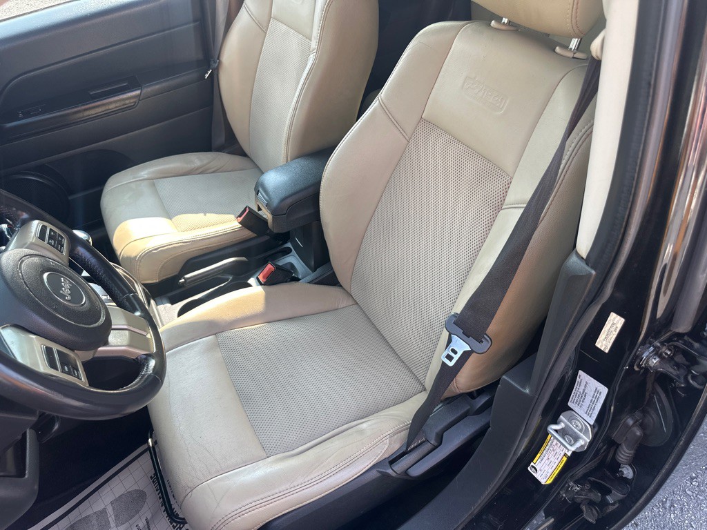 2016 Jeep Compass Image 55
