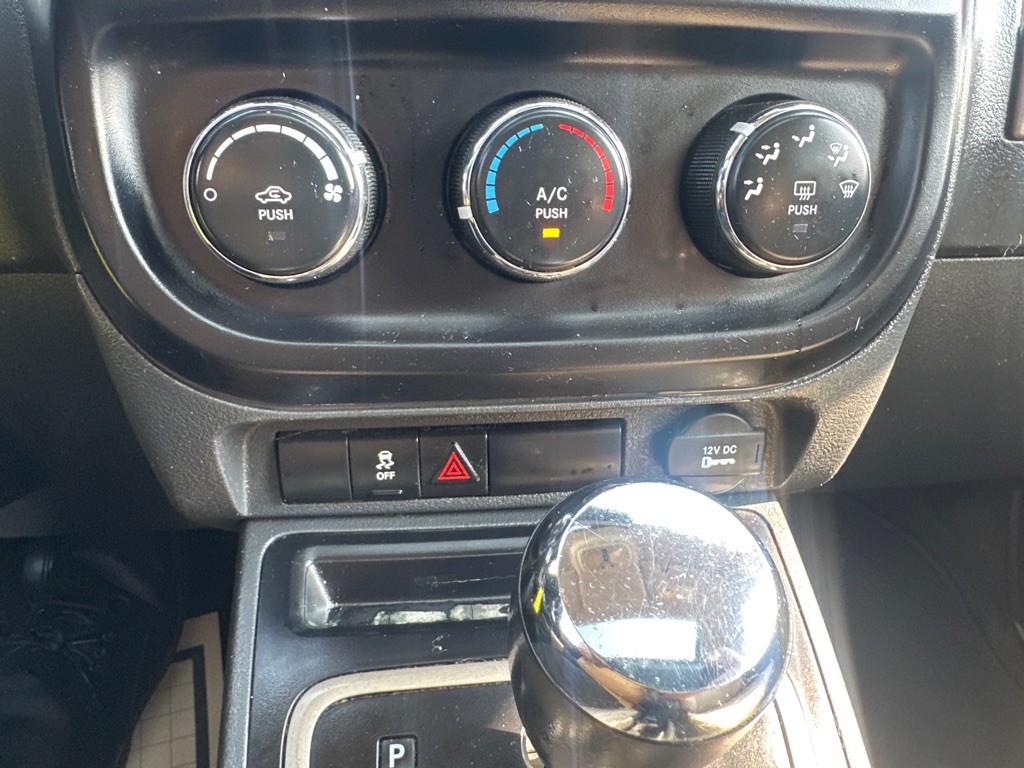 2016 Jeep Compass Image 58