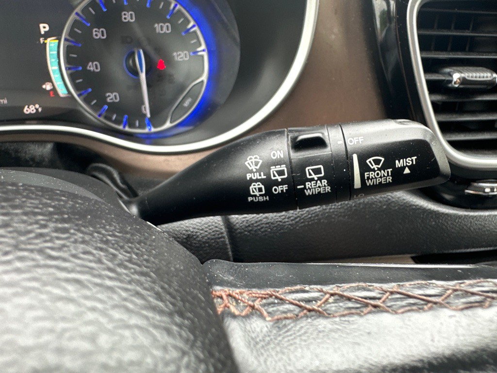 2018 Chrysler Pacifica Image 49