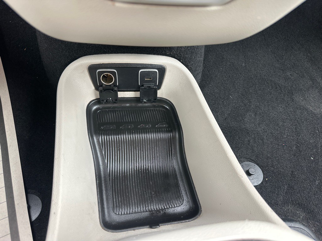 2018 Chrysler Pacifica Image 52