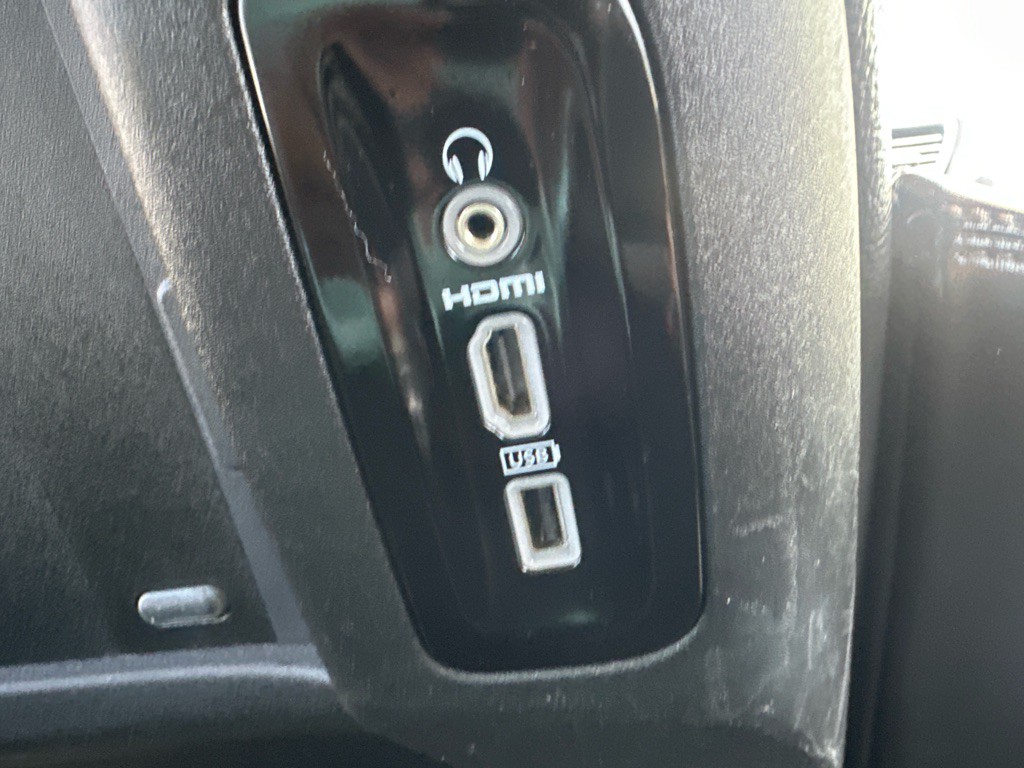 2018 Chrysler Pacifica Image 89