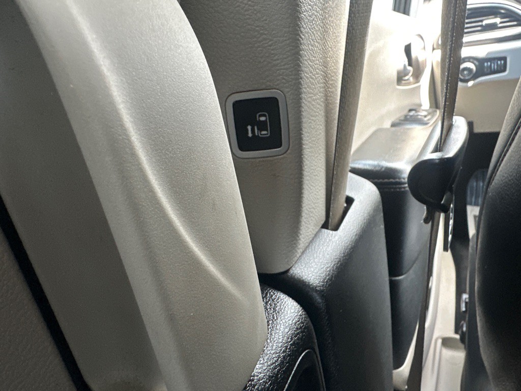 2018 Chrysler Pacifica Image 92