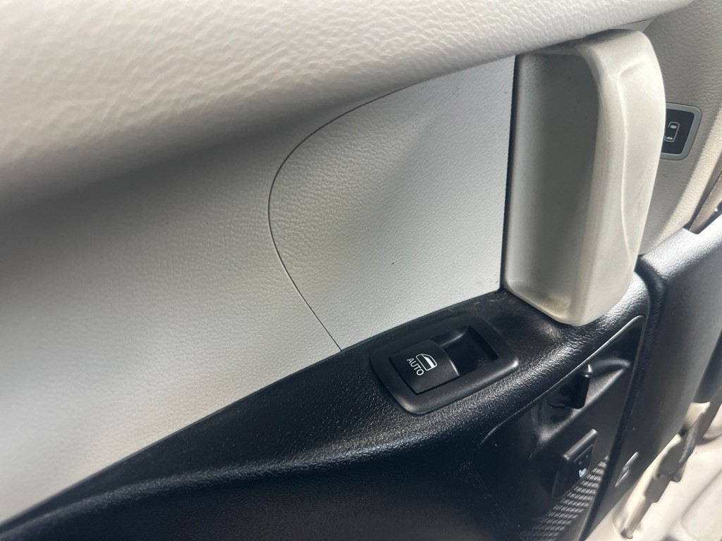 2018 Chrysler Pacifica Image 94