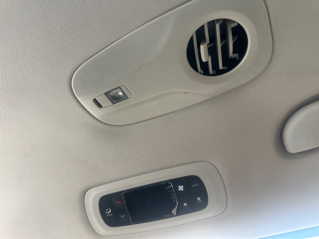 2018 Chrysler Pacifica Image 96