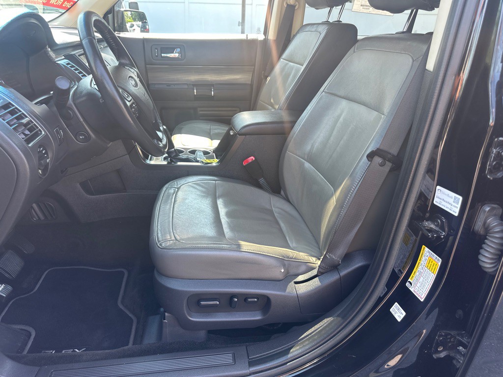 2016 Ford Flex Image 34