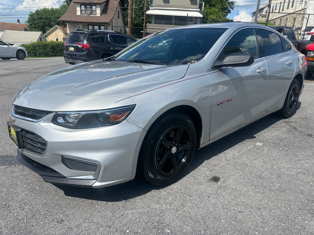 2018 Chevrolet Malibu Image 8