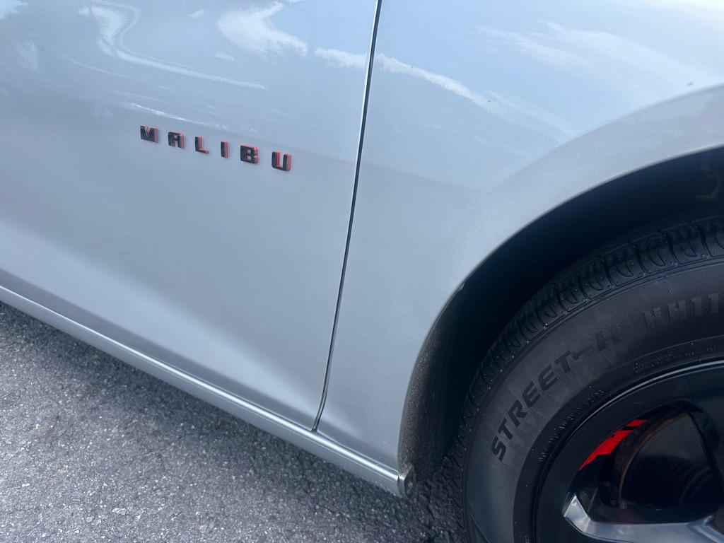 2018 Chevrolet Malibu Image 19