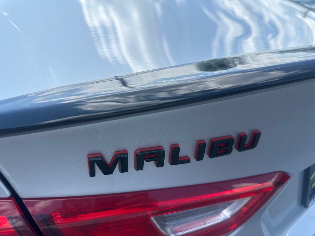 2018 Chevrolet Malibu Image 20