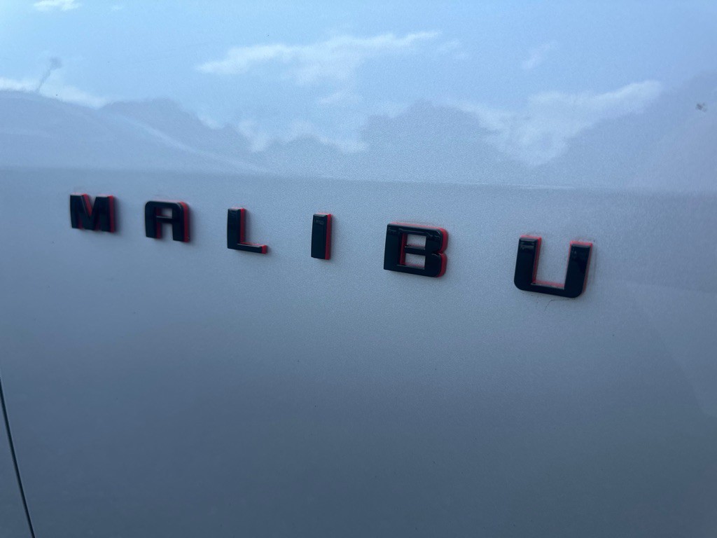 2018 Chevrolet Malibu Image 21