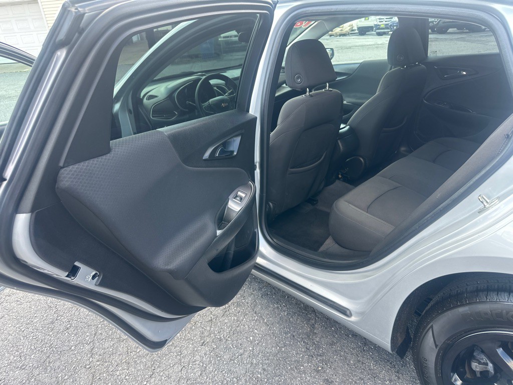 2018 Chevrolet Malibu Image 26