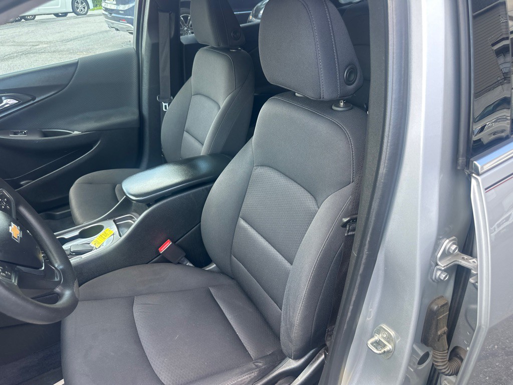 2018 Chevrolet Malibu Image 29