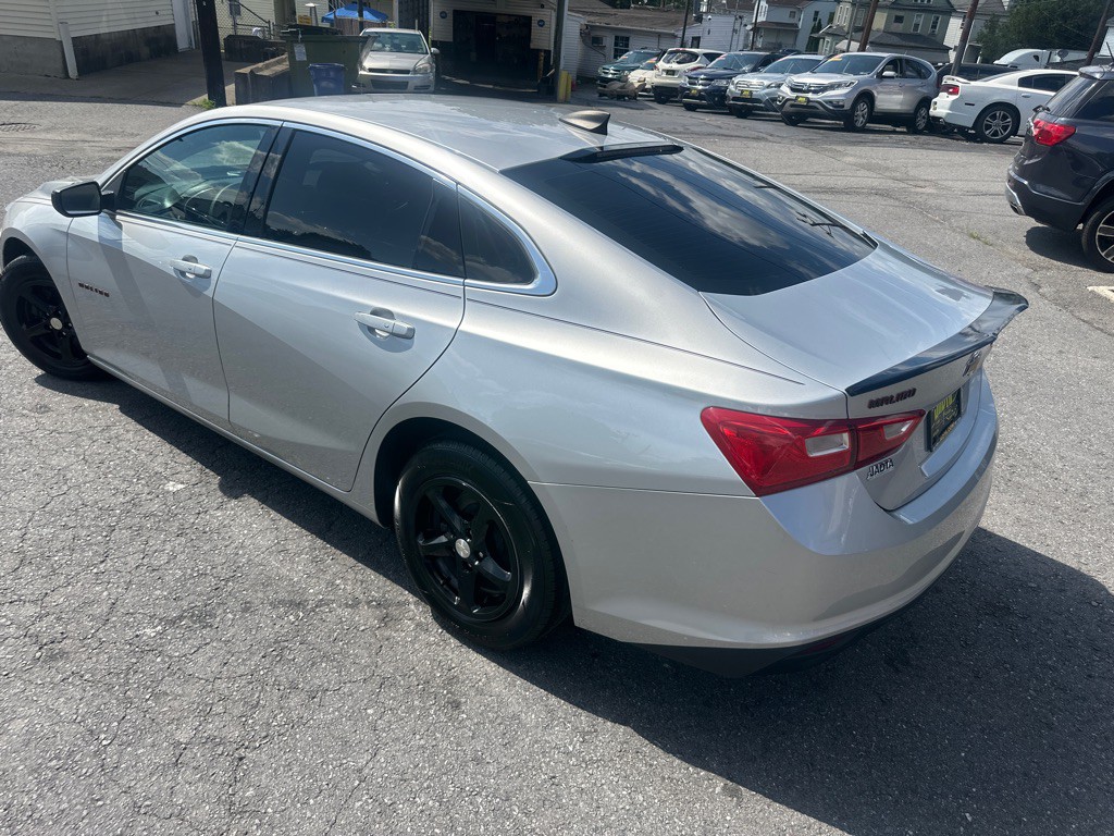 2018 Chevrolet Malibu Image 56