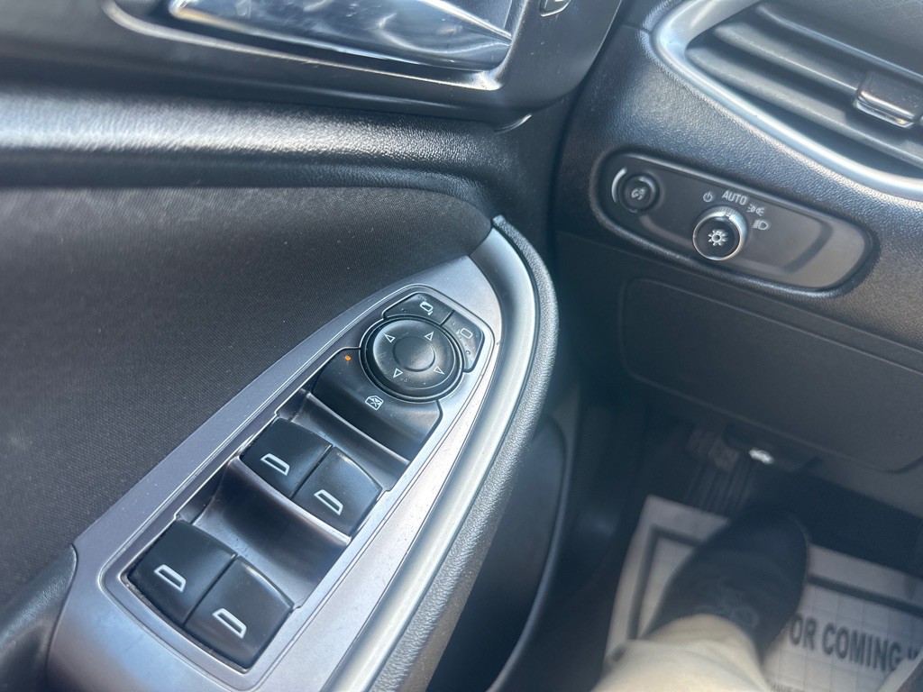 2018 Chevrolet Malibu Image 63