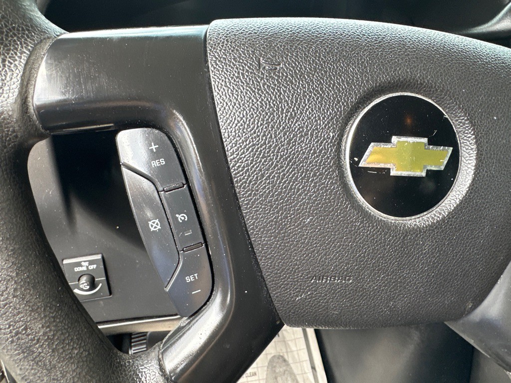 2015 Chevrolet Express Image 31