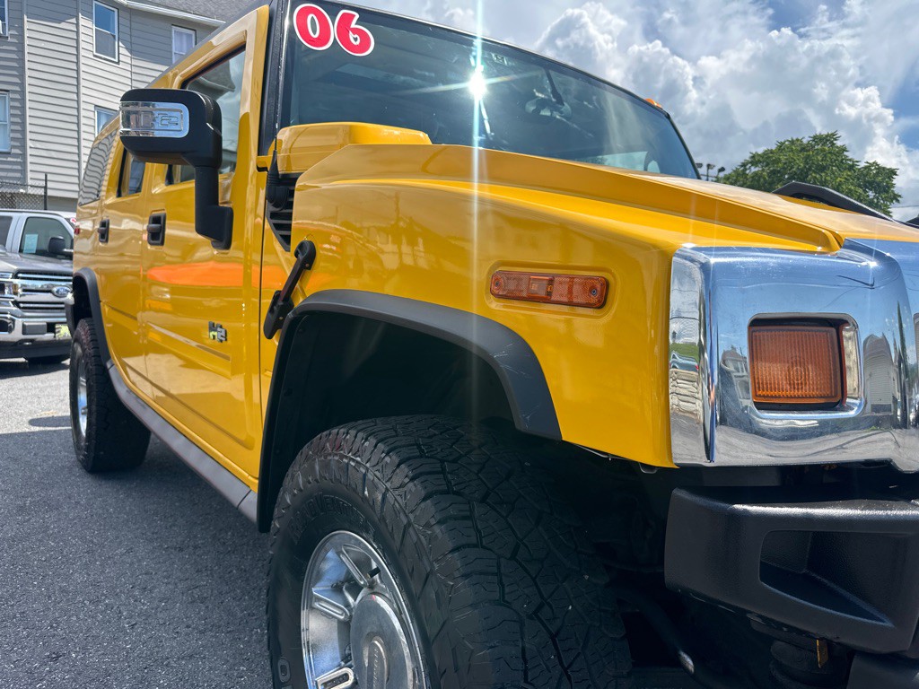 2006 HUMMER H2 Image 11