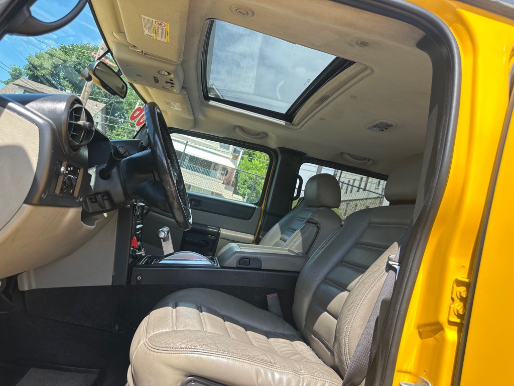 2006 HUMMER H2 Image 15