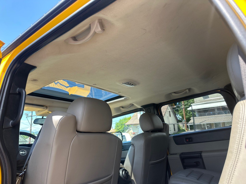 2006 HUMMER H2 Image 19