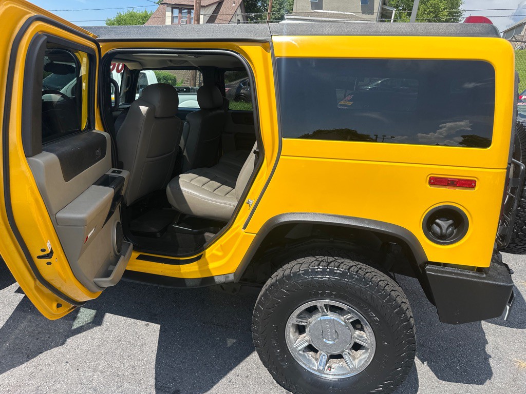 2006 HUMMER H2 Image 24