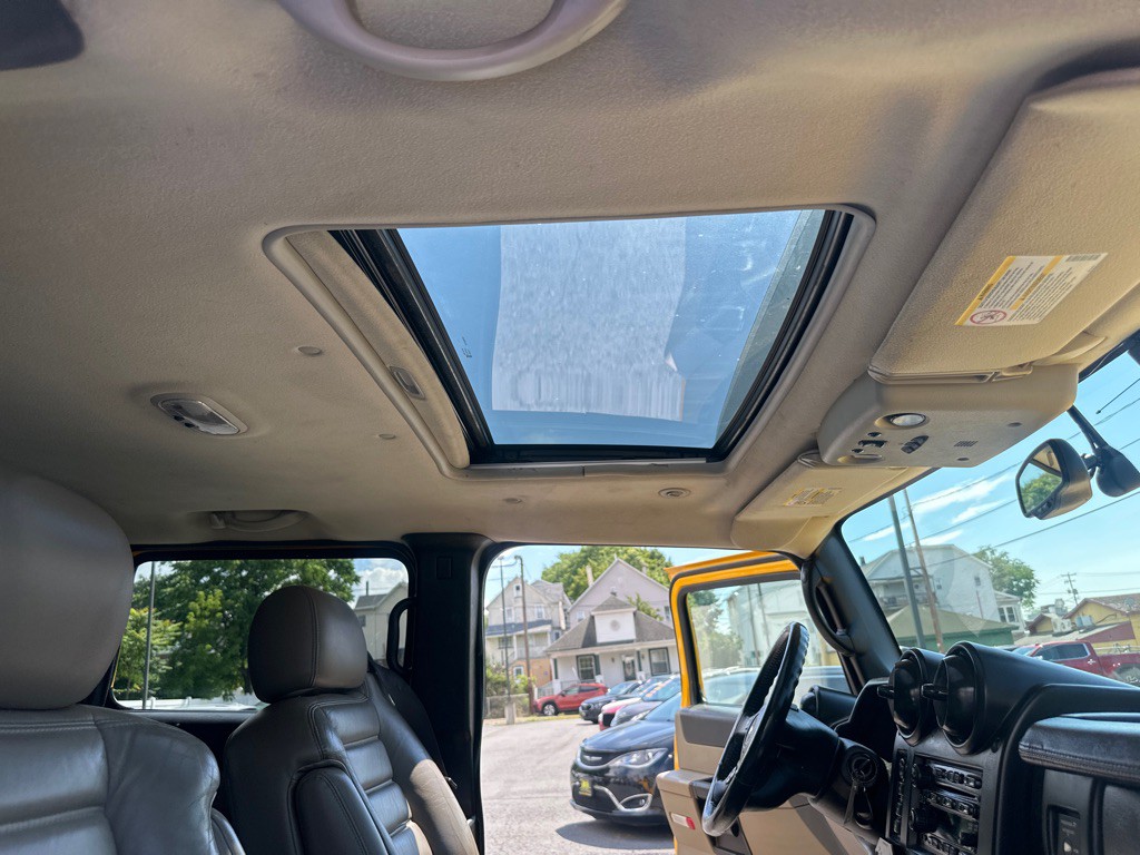2006 HUMMER H2 Image 48