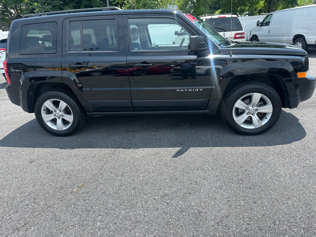 2014 Jeep Patriot Image 2