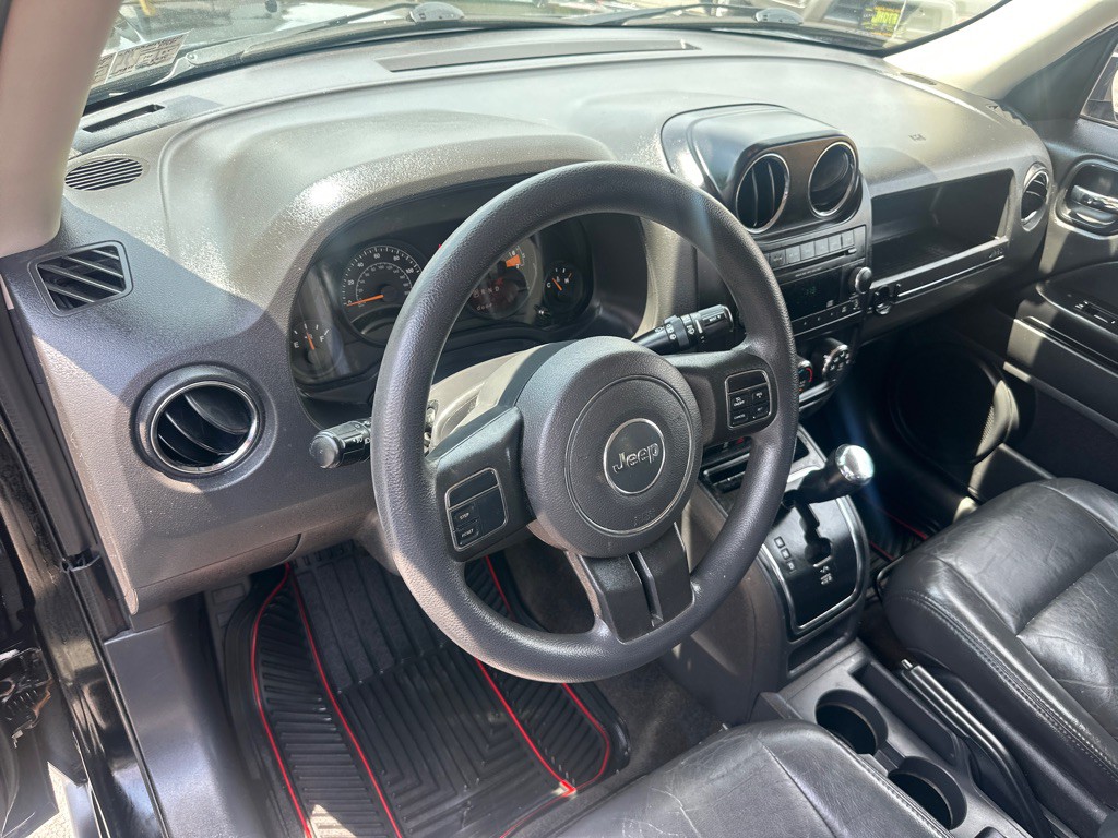 2014 Jeep Patriot Image 16