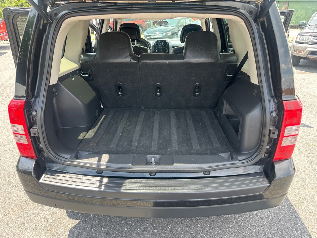 2014 Jeep Patriot Image 28